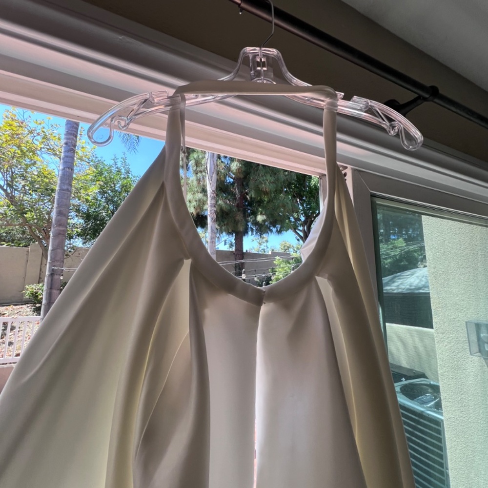 Wedding dress OVERSKIRT (wedding dress not included. Just overskirt!) - Picture 7 of 14